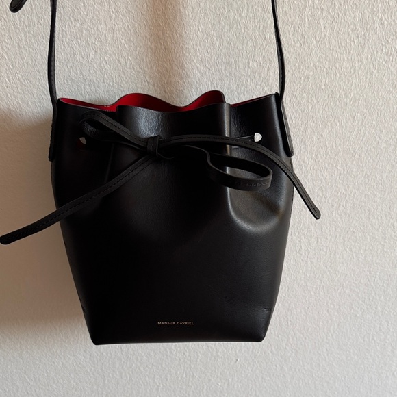 Mansur Gavriel Black and Red Mini Bucket Bag - Picture 3 of 11